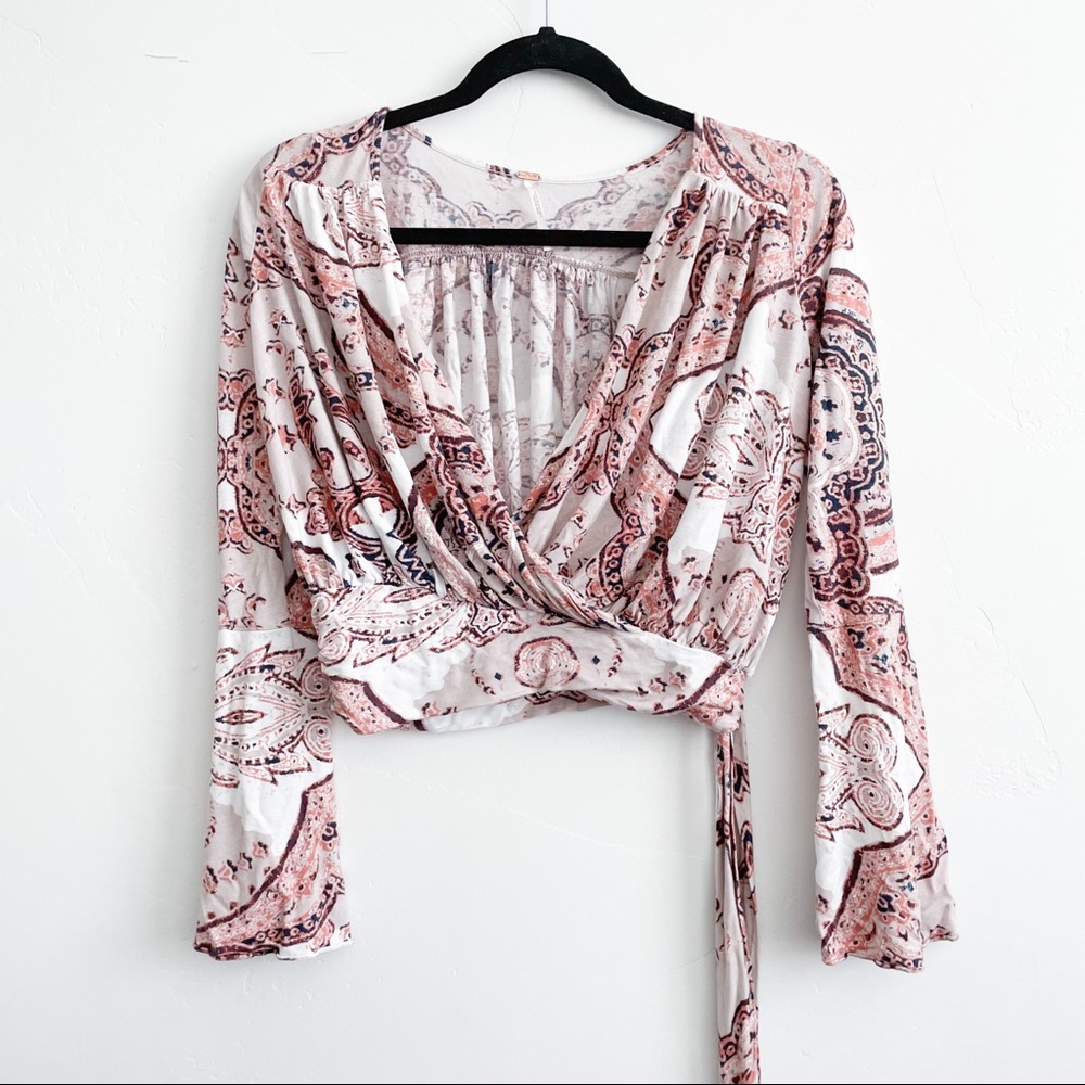 Free People Long Sleeve crop top bell sleeve Vneck